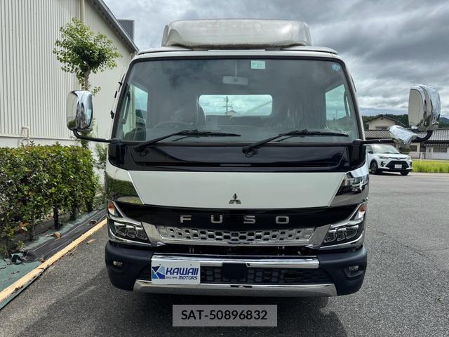 MITSUBISHI FUSO CANTER 2022-11 8817070-9