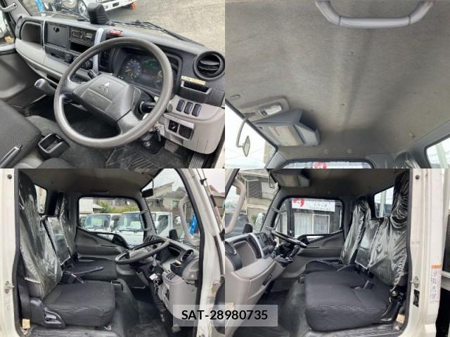 MITSUBISHI FUSO CANTER 2019-07 8817449-17