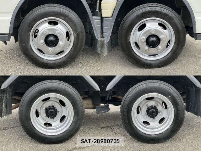MITSUBISHI FUSO CANTER 2019-07 8817449-19
