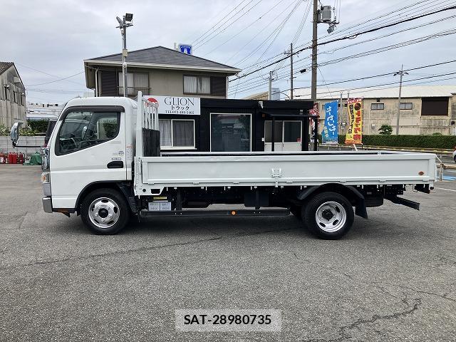 MITSUBISHI FUSO CANTER 2019-07 8817449-3