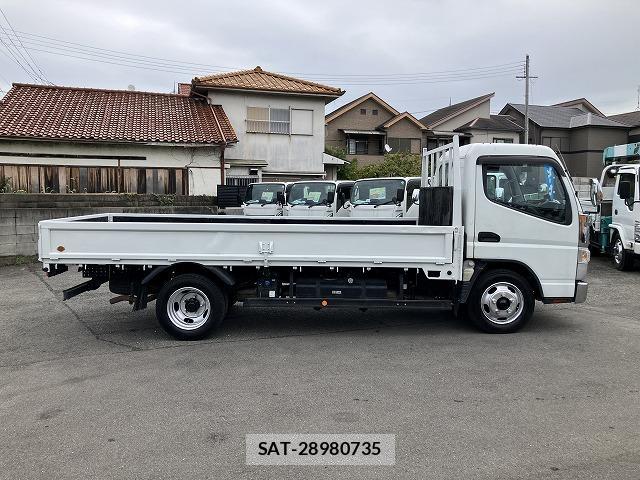 MITSUBISHI FUSO CANTER 2019-07 8817449-4