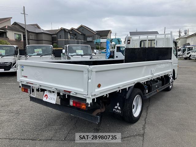 MITSUBISHI FUSO CANTER 2019-07 8817449-7