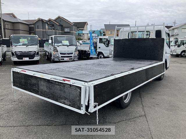 MITSUBISHI FUSO CANTER 2019-07 8817450-11