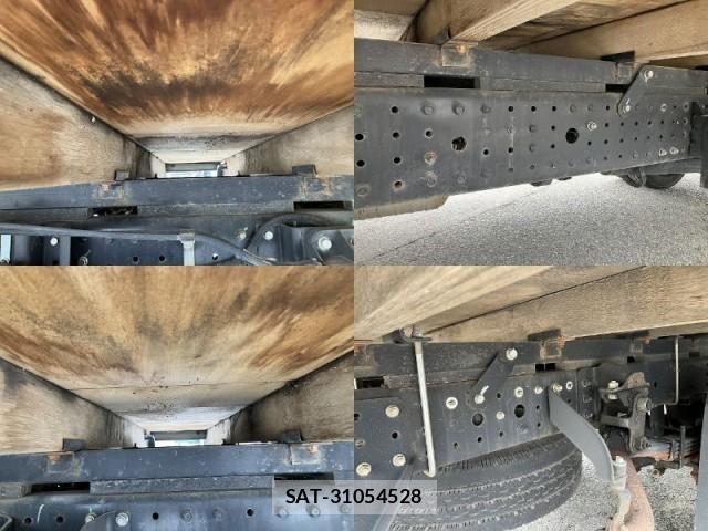 MITSUBISHI FUSO CANTER 2019-07 8817450-14