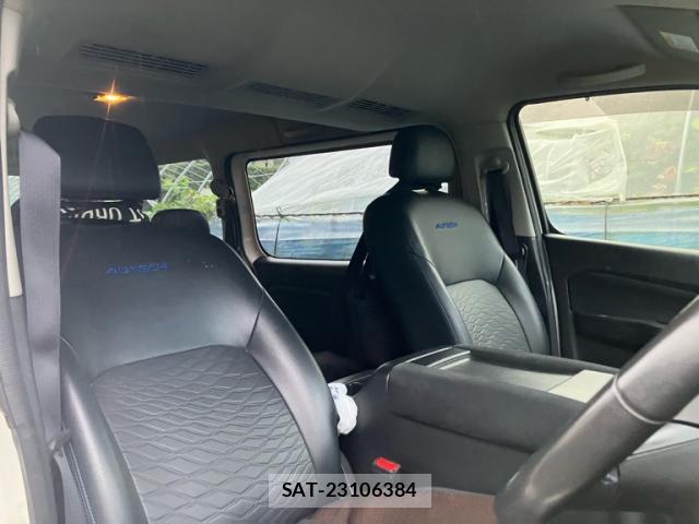 Nissan Caravan 2023-12 8812337-10