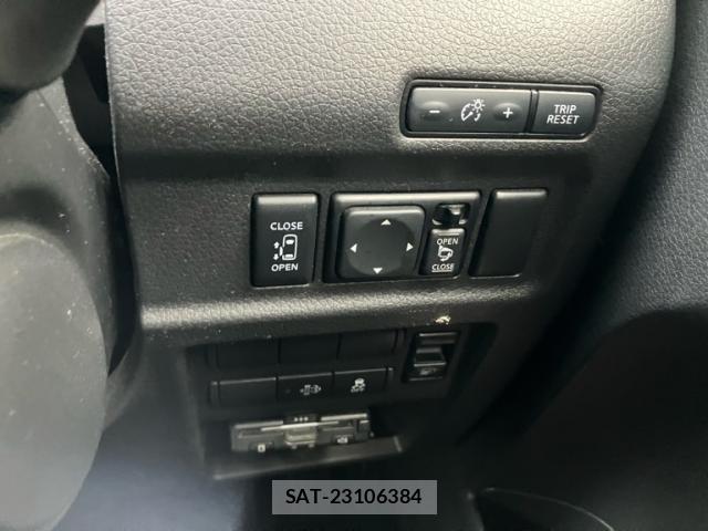 Nissan Caravan 2023-12 8812337-14