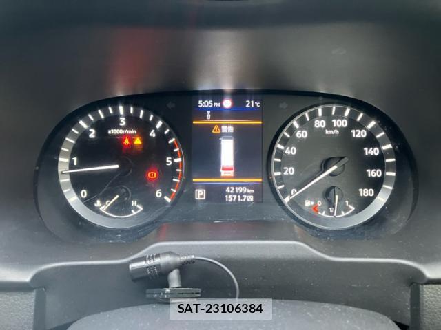 Nissan Caravan 2023-12 8812337-15