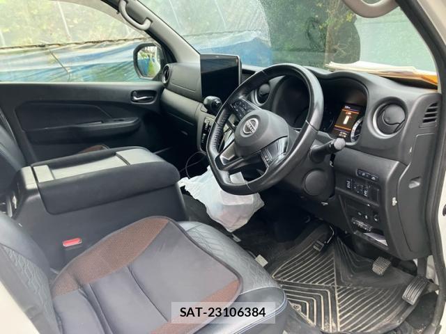 Nissan Caravan 2023-12 8812337-8