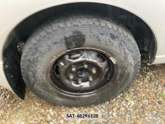 Nissan Caravan 2008-03 8812420-3