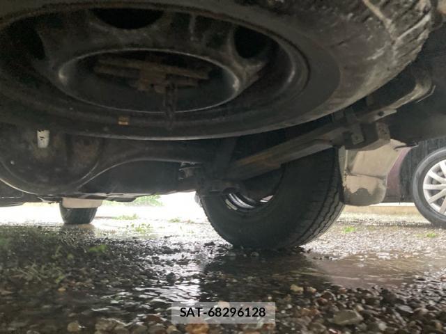 Nissan Caravan 2008-03 8812420-4
