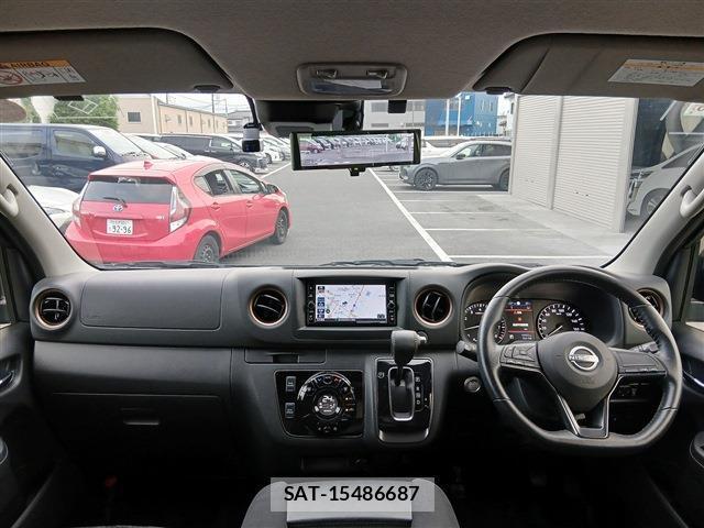 Nissan Caravan 2023-06 8812815-16