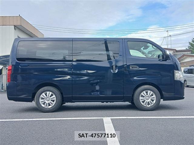 Nissan Caravan 2022-05 8812820-3