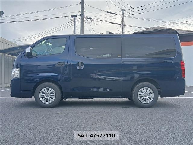 Nissan Caravan 2022-05 8812820-7