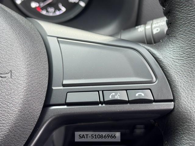 Nissan Caravan 2026-08 8815201-11