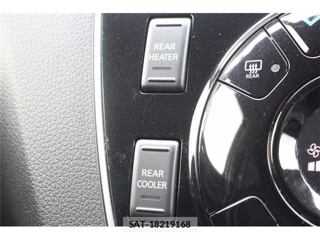 Nissan Caravan 2024-03 8815681-3