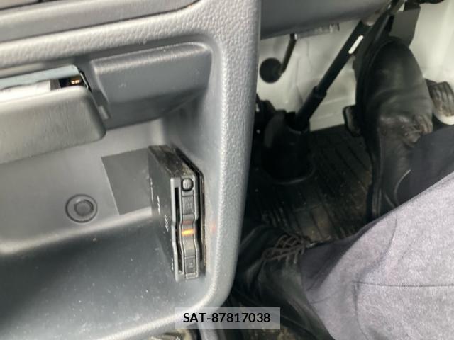 Suzuki CARRY TRUCK 2024-08 8812347-11