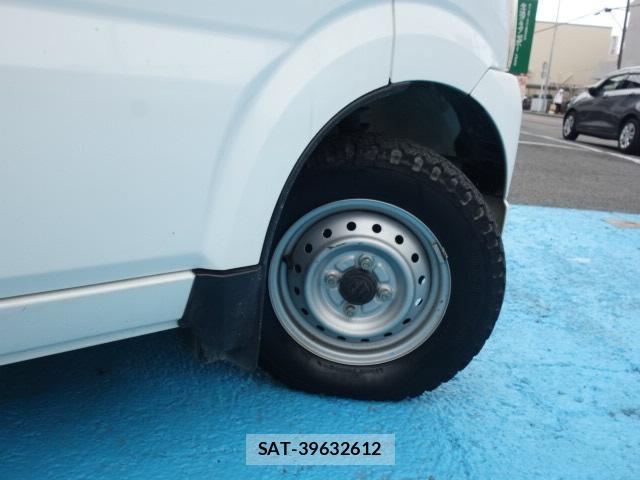 Suzuki CARRY TRUCK 2012-10 8815299-17