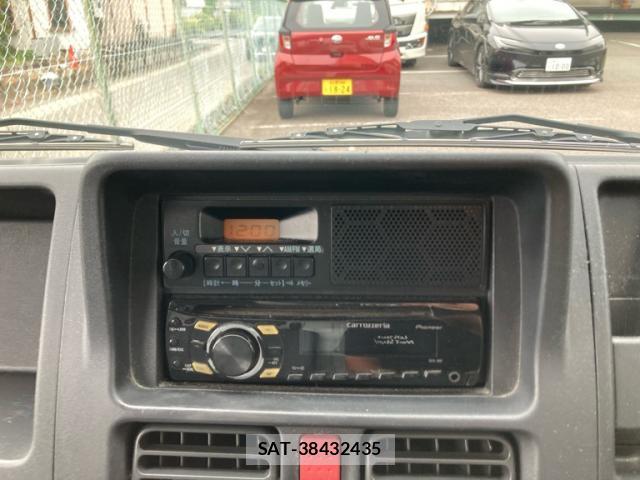 Suzuki CARRY TRUCK 2016-10 8815654-17