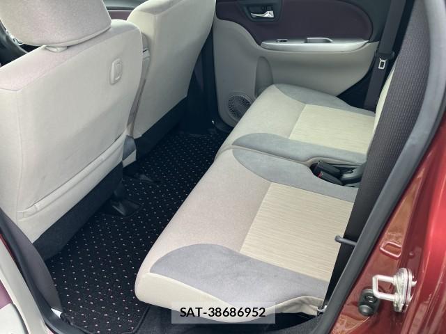 Daihatsu CAST 2022-10 8812724-8