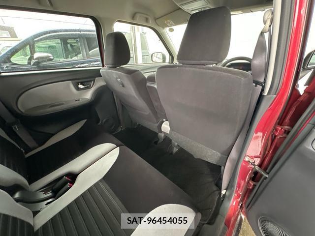 Daihatsu CAST 2015-09 8814411-14