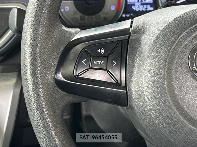 Daihatsu CAST 2015-09 8814411-16