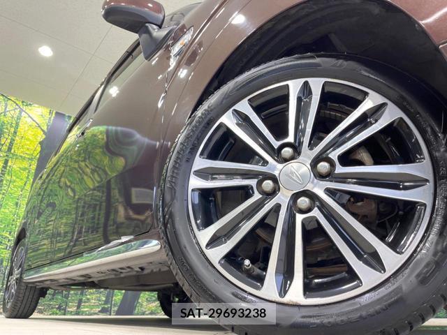 Daihatsu CAST 2015-12 8814602-12