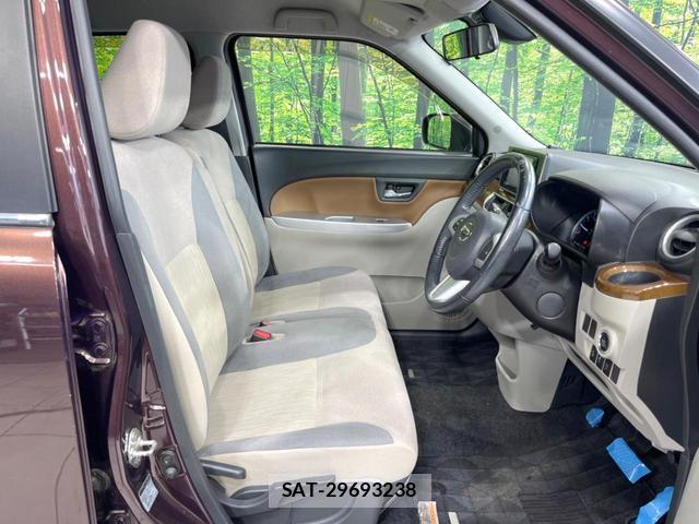 Daihatsu CAST 2015-12 8814602-7