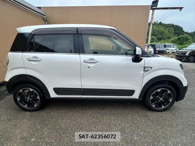 Daihatsu CAST 2018-02 8815045-8