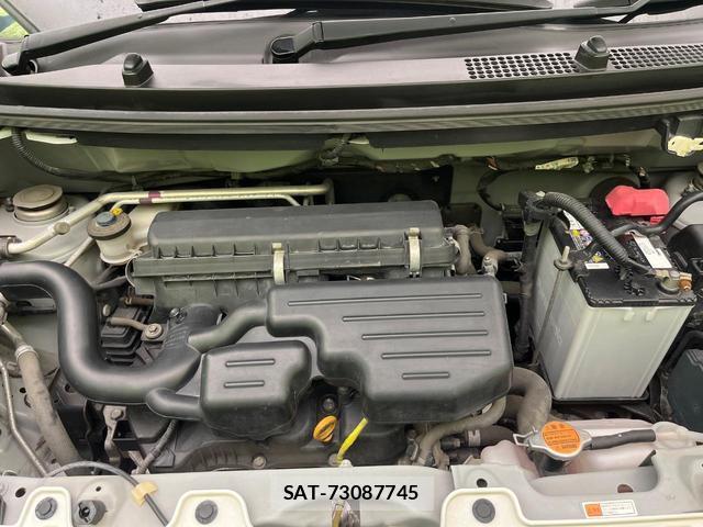 Daihatsu CAST 2016-07 8817526-17
