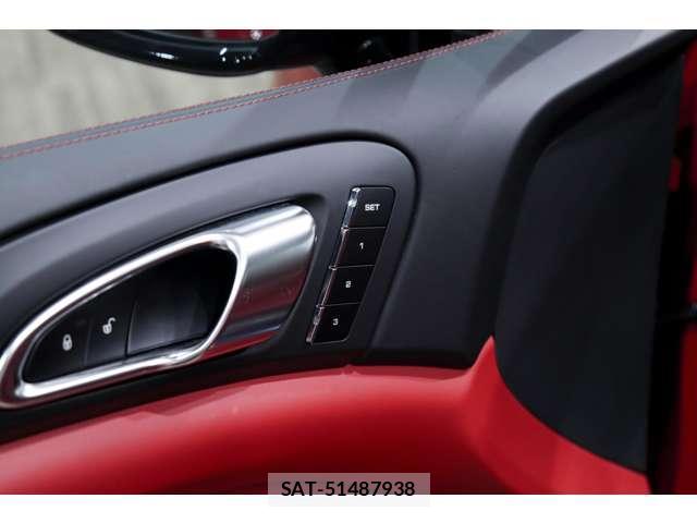 Porsche CAYENNE 2014-03 8812504-14