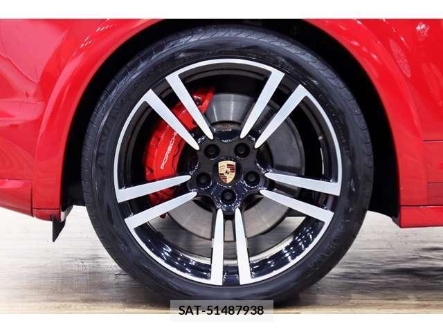 Porsche CAYENNE 2014-03 8812504-3