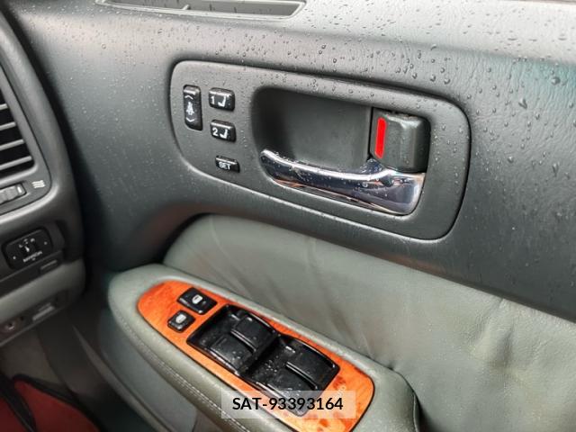 Toyota CELSIOR 1998-10 8813750-9