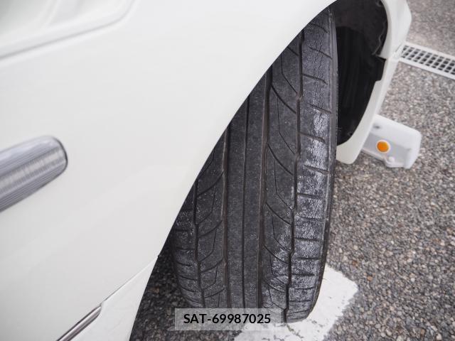 Toyota CELSIOR 2006-02 8814142-18