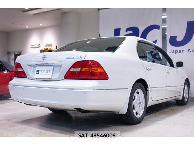 Toyota CELSIOR 2003-02 8817297-1
