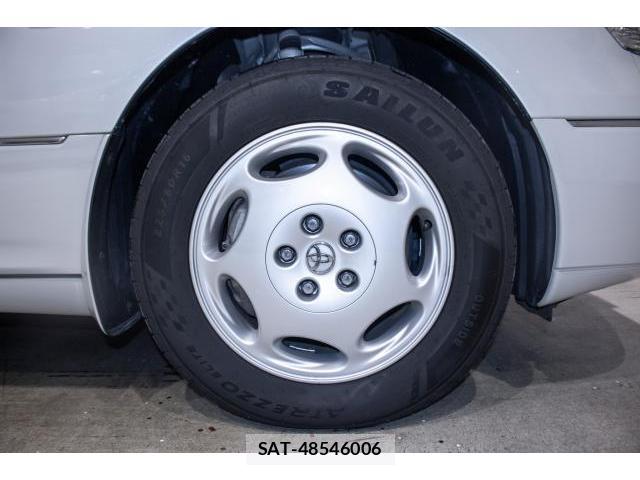 Toyota CELSIOR 2003-02 8817297-19