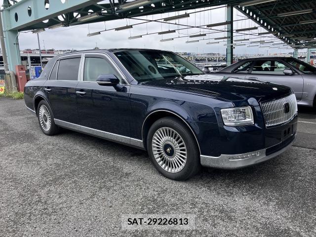 Toyota CENTURY 2022-03 8813956-0