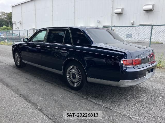 Toyota CENTURY 2022-03 8813956-1