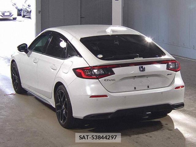 Honda CIVIC HYBRID 2024-04 8817170-1