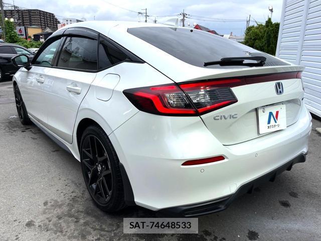 Honda CIVIC 2023-02 8812227-18