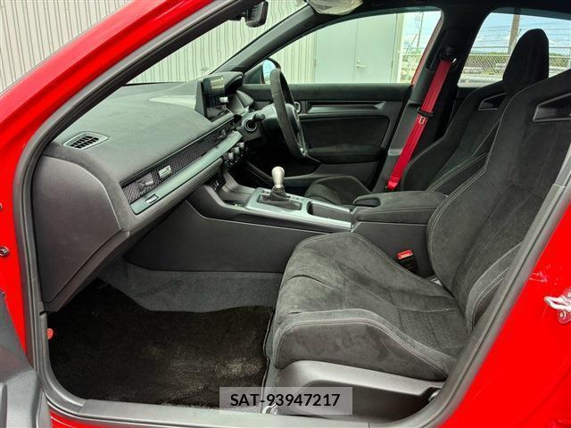 Honda CIVIC 2026-05 8812755-11