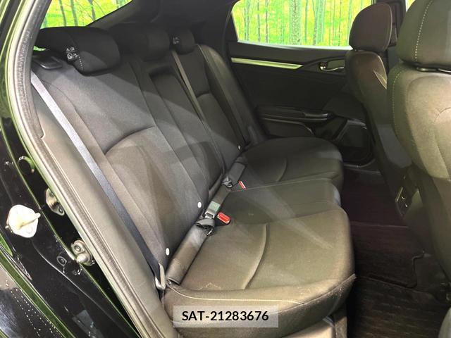 Honda CIVIC 2017-10 8813193-14