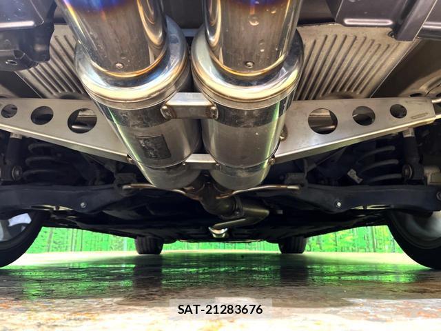 Honda CIVIC 2017-10 8813193-16