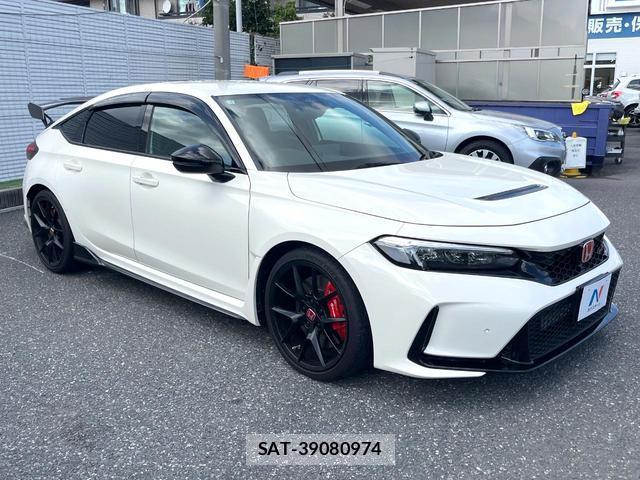 Honda CIVIC 2025-02 8814749-15