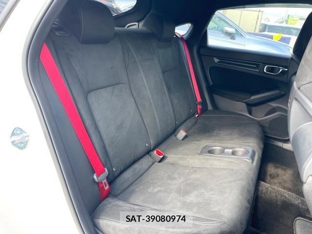 Honda CIVIC 2025-02 8814749-8