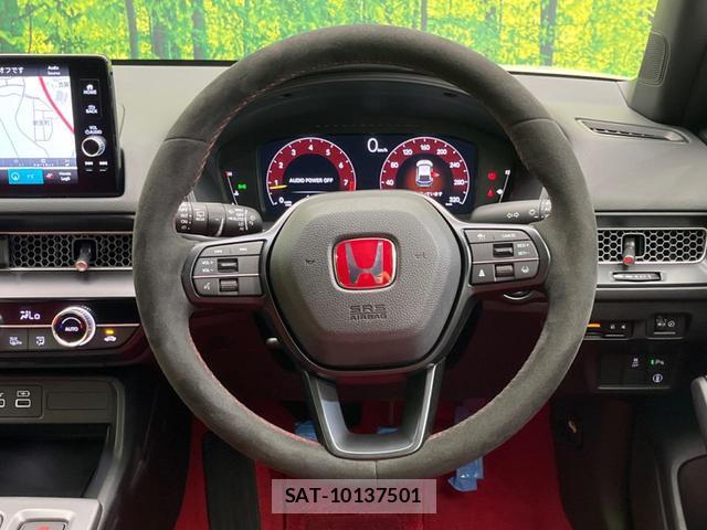 Honda CIVIC 2025-06 8814759-10