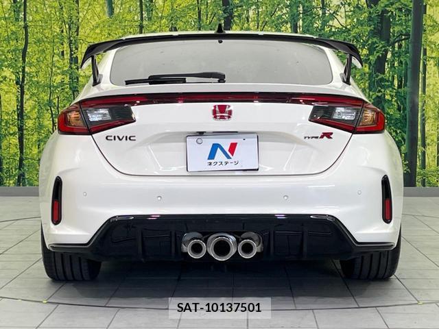 Honda CIVIC 2025-06 8814759-14