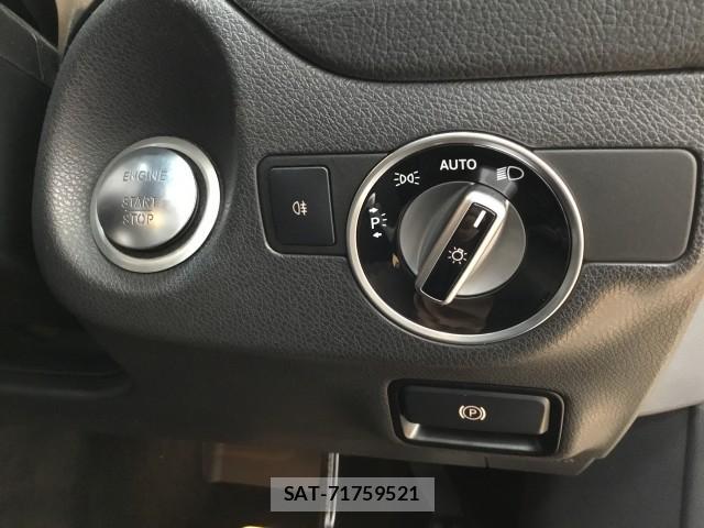 Mercedes Benz CLA-CLASS 2016-04 8817056-16