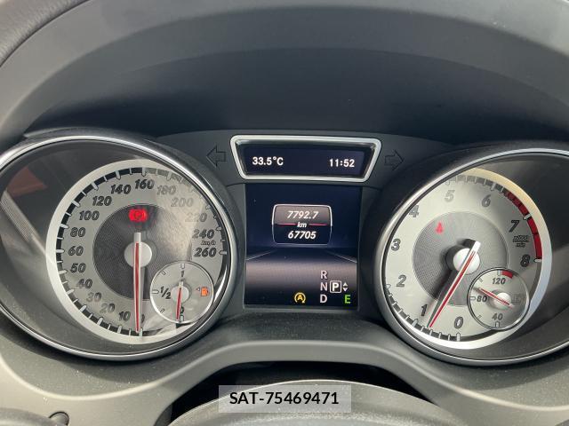 Mercedes Benz CLA-CLASS 2015-06 8817085-19