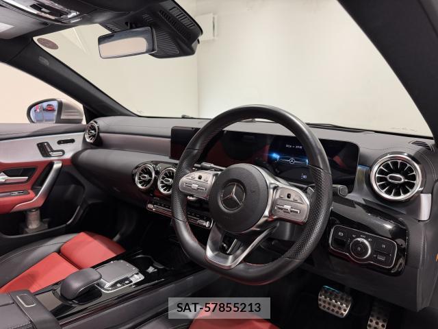 Mercedes Benz CLA-CLASS 2020-01 8812735-3