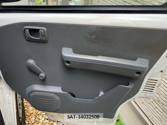 Nissan CLIPPER VAN 2011-02 8813897-10